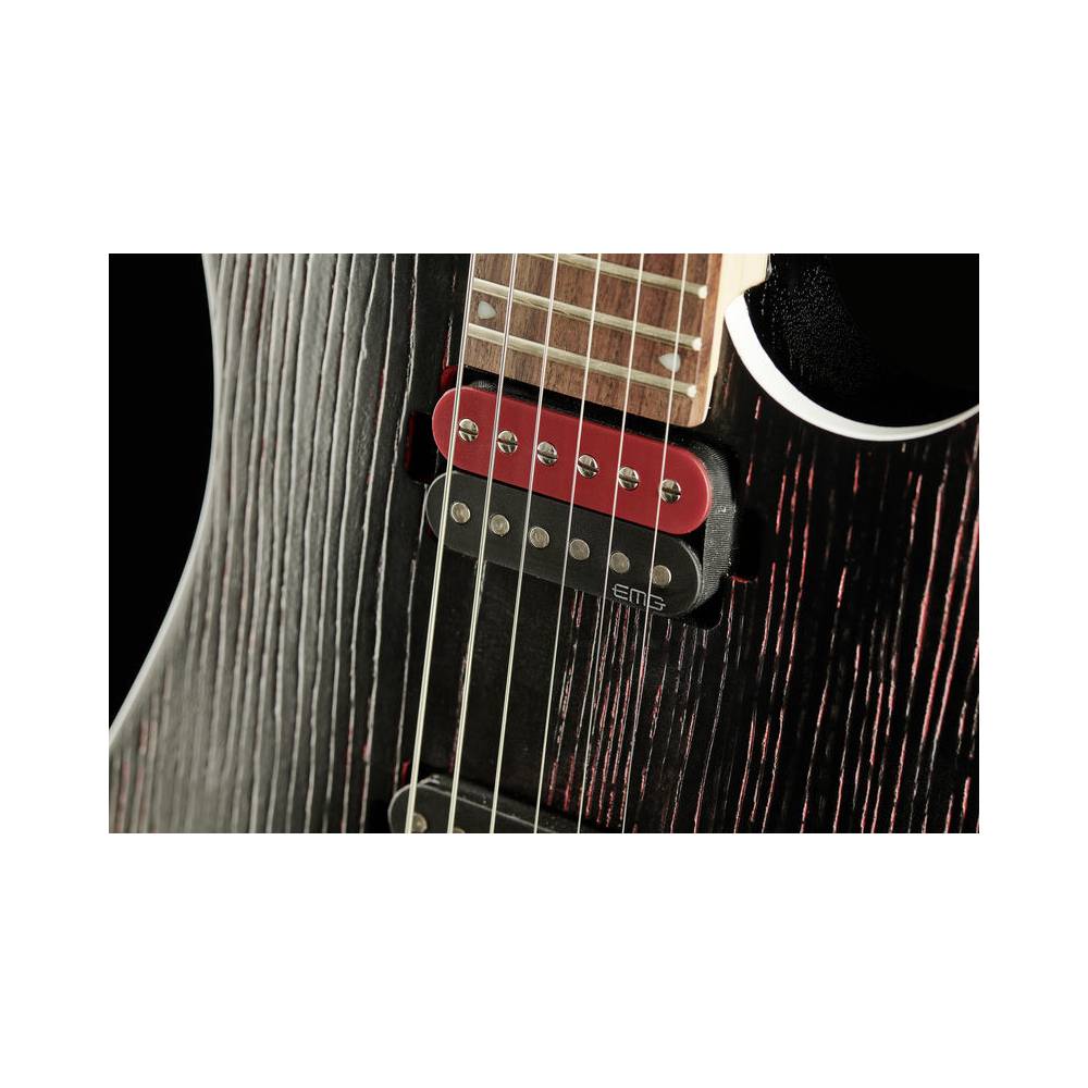 Cort KX300 Etched Black Red met EMG RetroActive Super 77 en sand blasted top