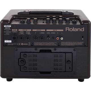Roland AC-33-RW akoestische chorus gitaarversterker combo