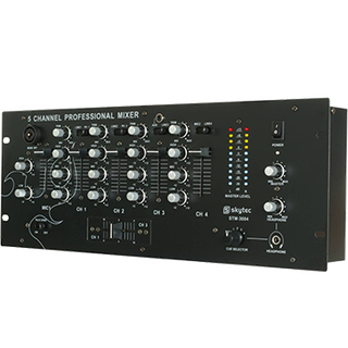 Skytec STM-3004 4-kanaals 19 inch horecamixer