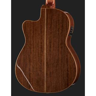 Ortega Feel Series RCE158SN Slim Neck naturel met gigbag
