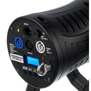 Cameo CL 200 LED Spot wit 200W met instelbare kleurtemperatuur