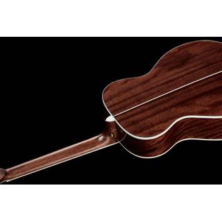 D'Angelico Excel Tammany XT Walnut Stain elektrisch-akoestische westerngitaar met koffer