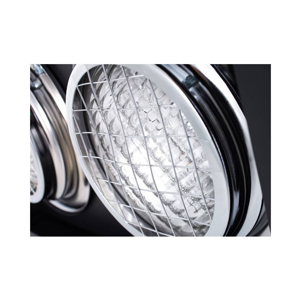 Showtec Stage Blinder 2 DMX Black Bulb 120V 650W DWE