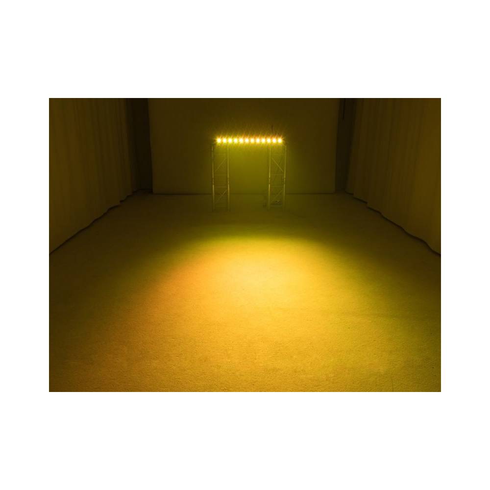 Eurolite LED BAR-12 QCL RGB+UV