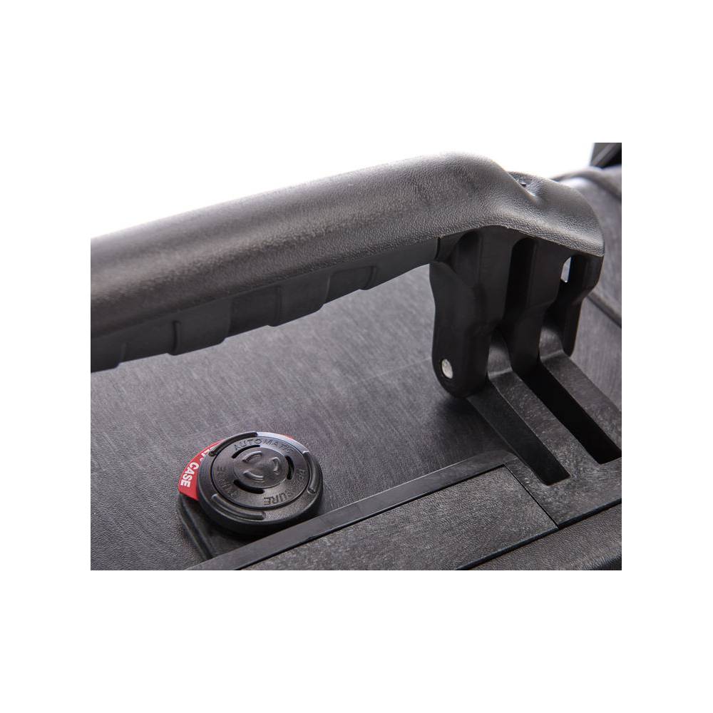 Peli 1510 BKF trolley zwart met schuim 501x279x193 mm