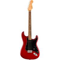 Fender Noventa Stratocaster PF Crimson Red elektrische gitaar met deluxe gigbag