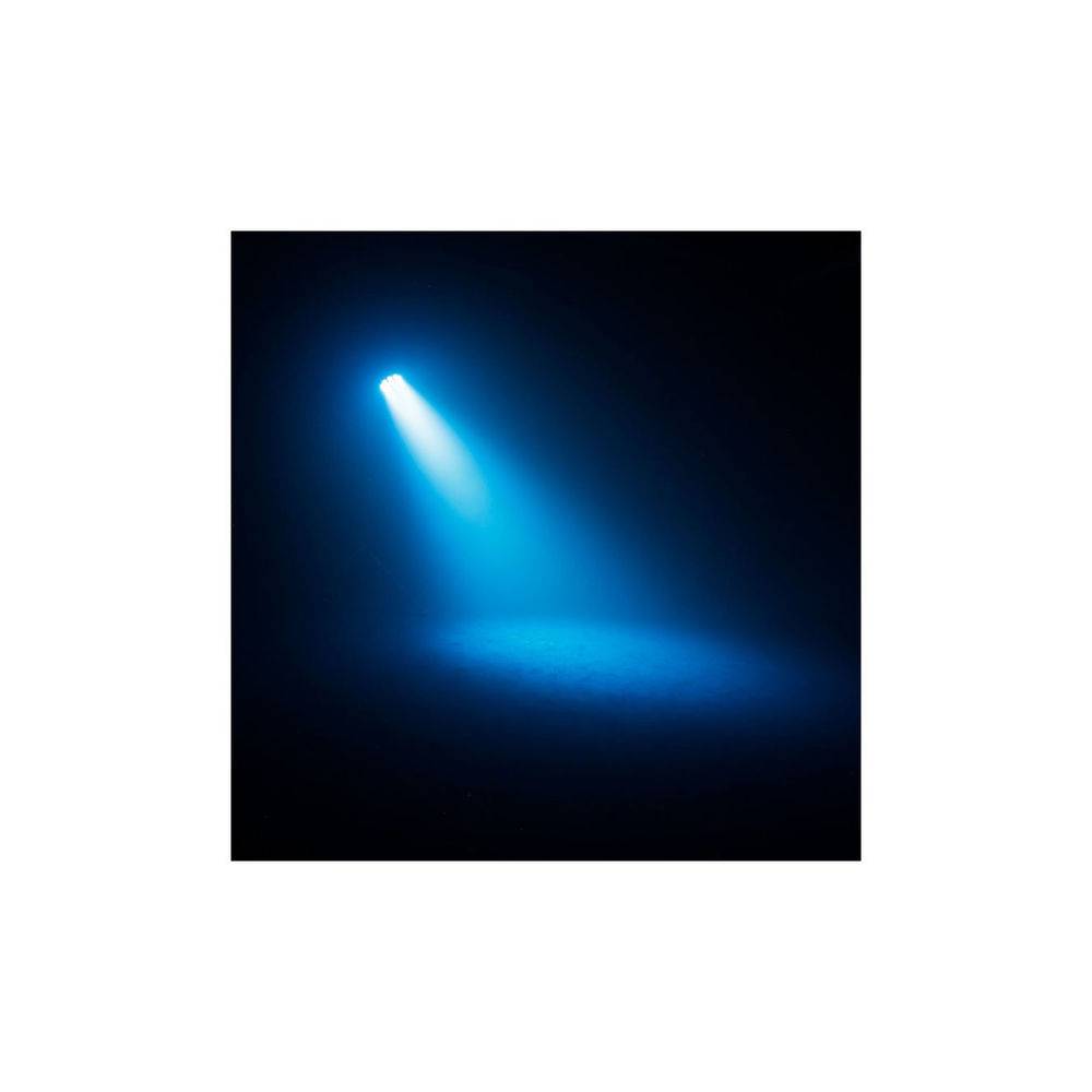 Cameo Flat Moon 3-in-1 RGB+UV PAR