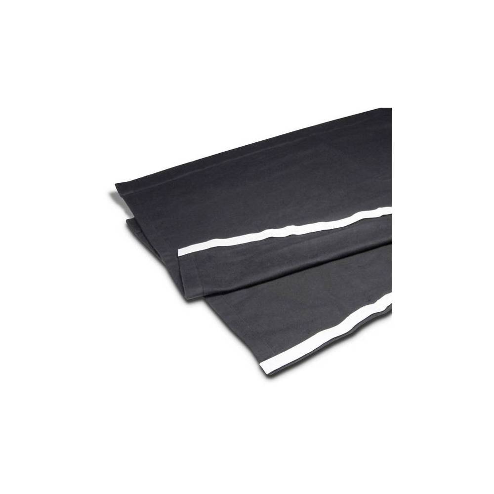 Adam Hall zwart podiumrok met klittenband 110cm x 2m