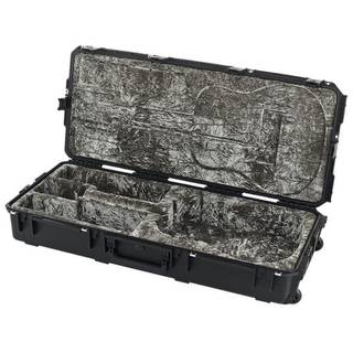 SKB iSeries 4217-18 waterdichte flightcase akoest. gitaar