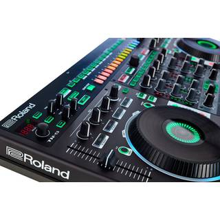Roland DJ-808