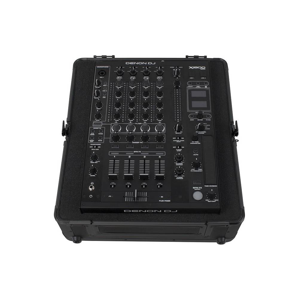 Ultimate Pick Foam Flight Case Multi Format  M Black