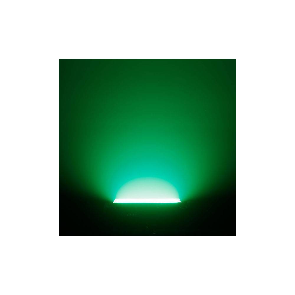 Cameo Thunder Wash 100RGB LED stroboscoop RGB