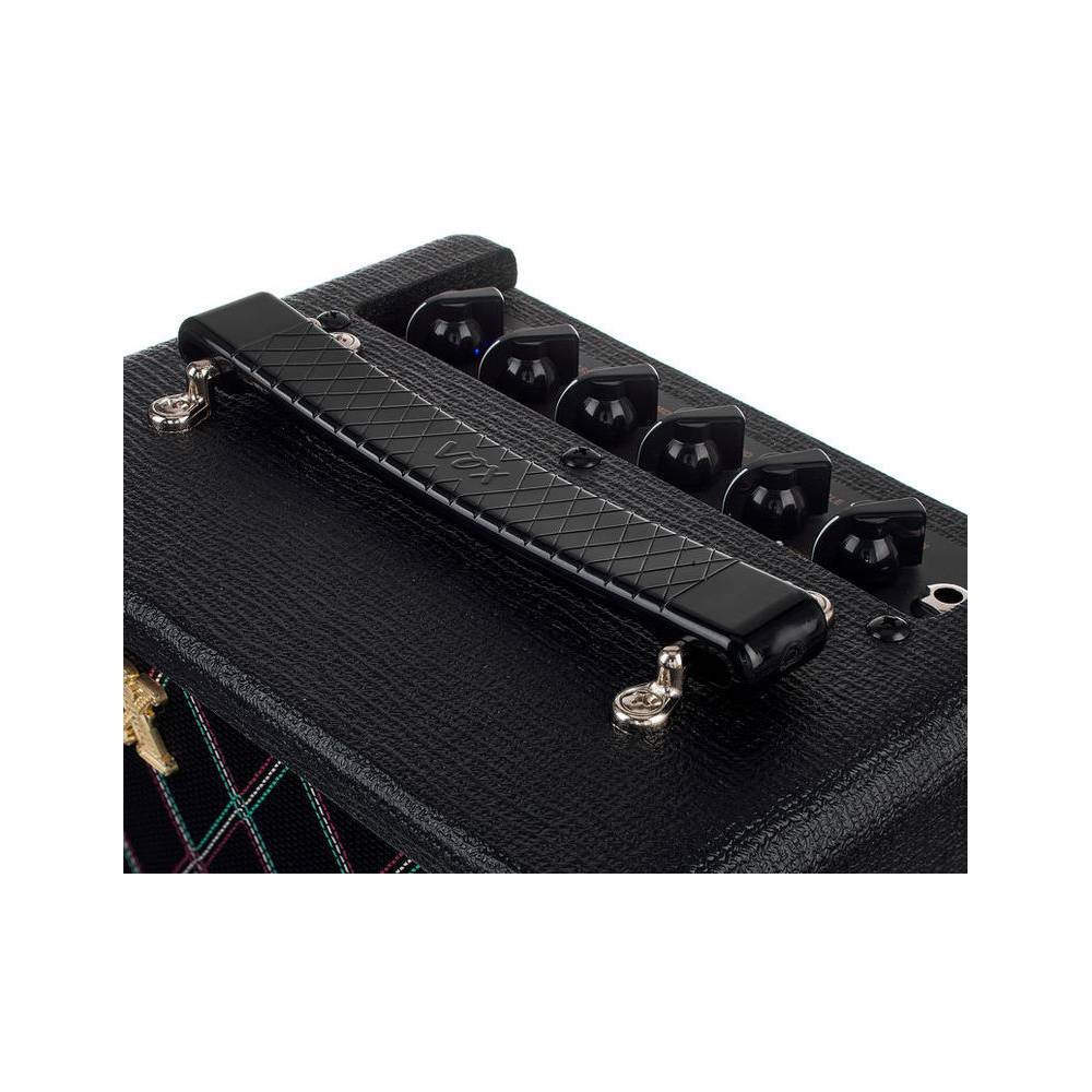 VOX MINI SUPERBEETLE 50W basversterker, zwart