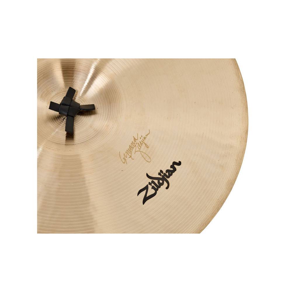 Zildjian 18 Classic Orchestral Selection Medium Light Pair