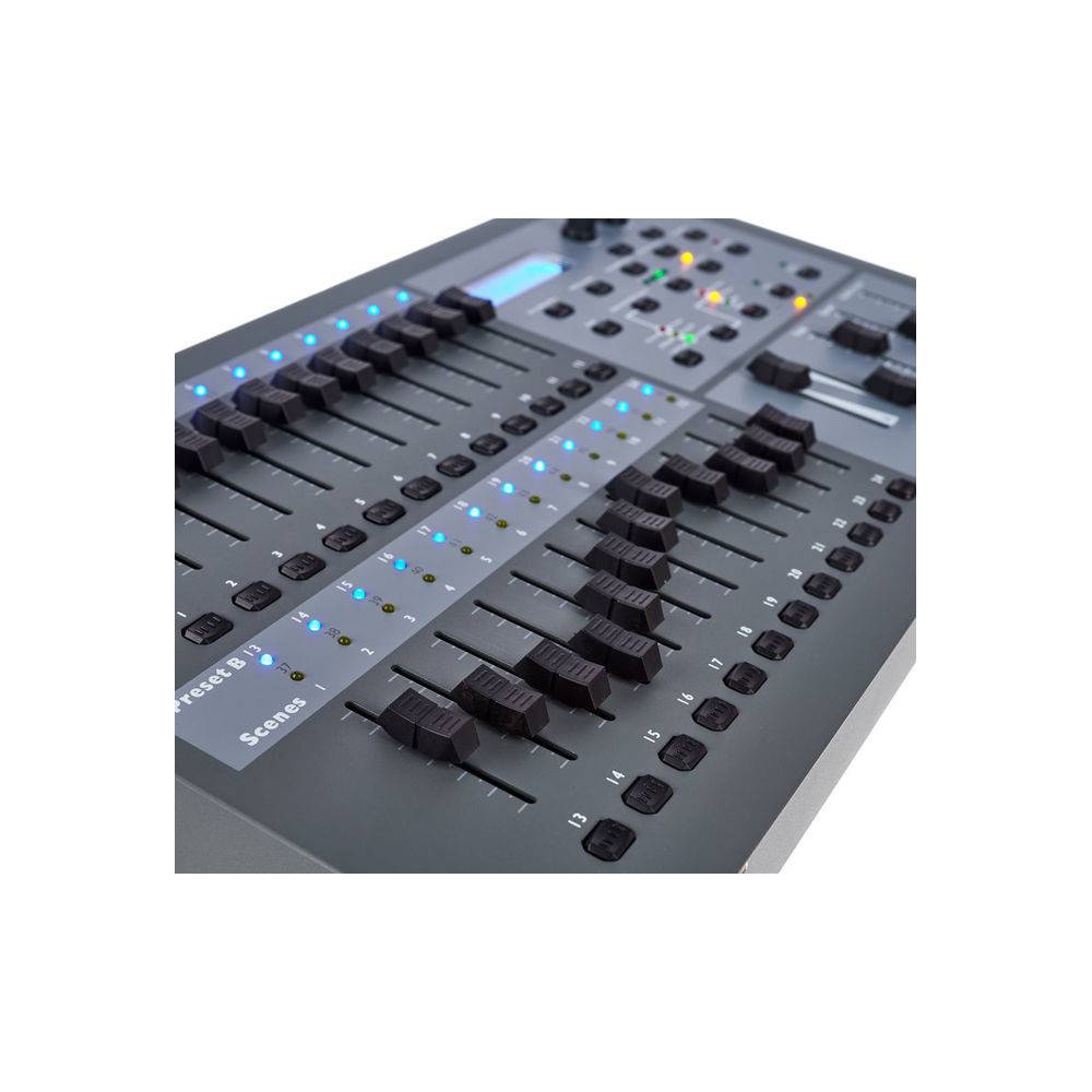 Showtec SC-2412 24 kanaals lichtsturing