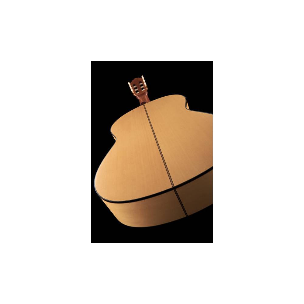 Yamaha CG182SF Natural Matte Finish