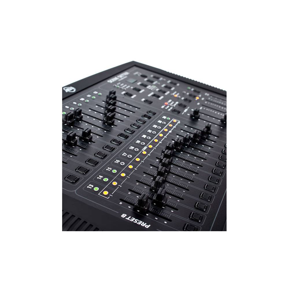 American DJ Scene Setter 24 DMX controller