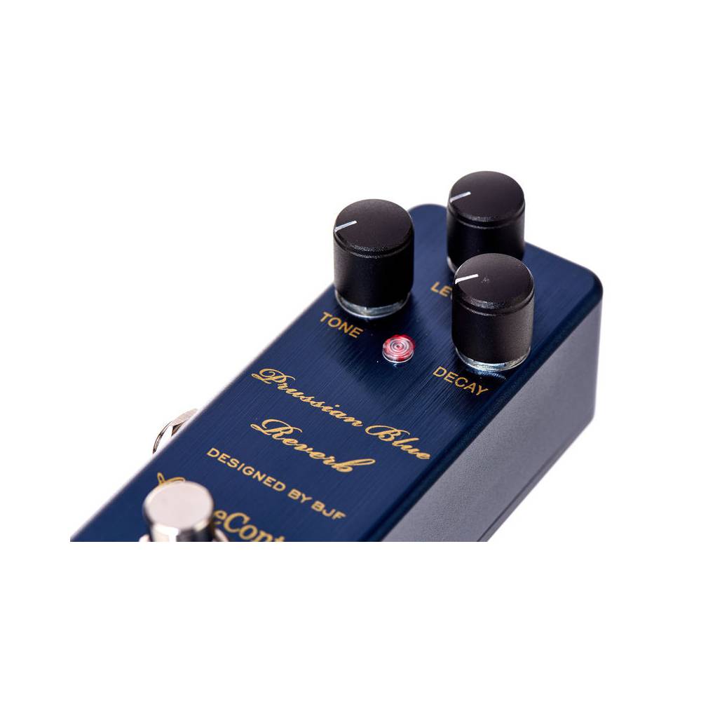 One Control Prussian Blue Reverb pedaal