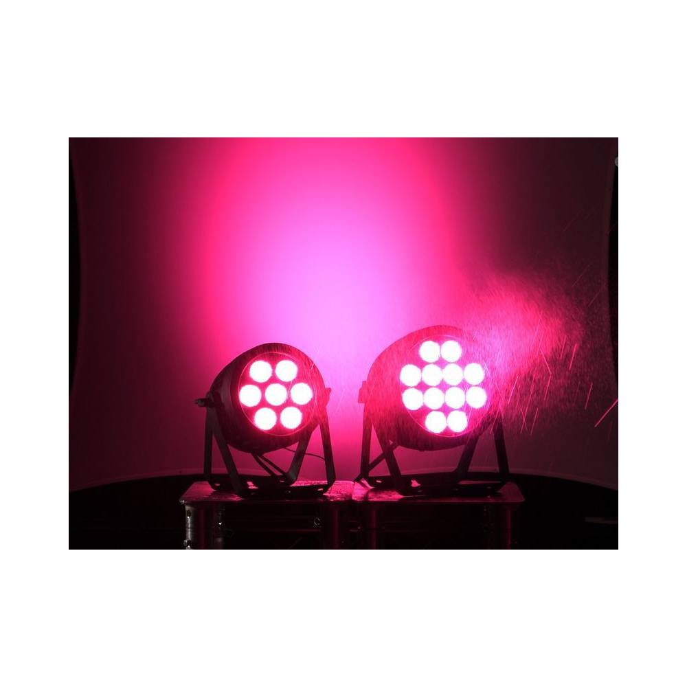 Eurolite LED IP PAR 7x8W QCL spot