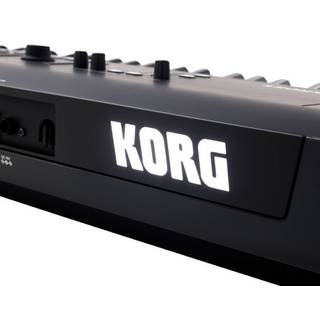Korg KROSS 2 88 Matte Black synthesizer workstation