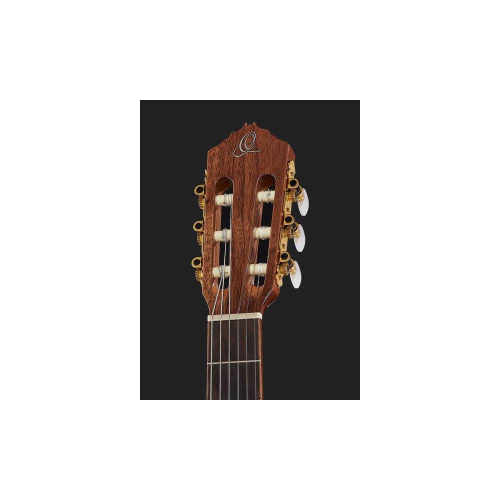 Ortega Feel Series RCE158SN Slim Neck naturel met gigbag