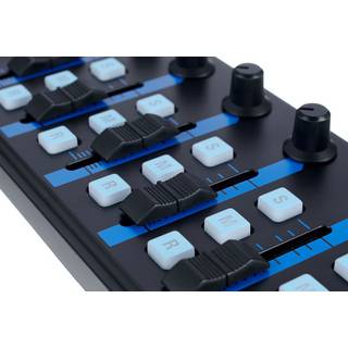 Korg nanoKontrol 2 BLYL USB/MIDI controller