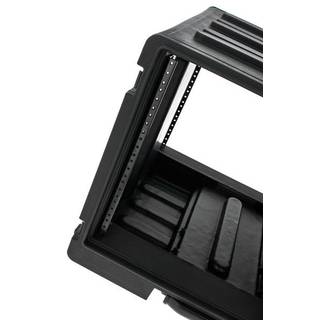 SKB 1SKB-R8UW 8U Rolling Roto Rack 19 inch flightcase trolley 8U