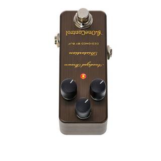 One Control Anodized Brown Distortion pedaal