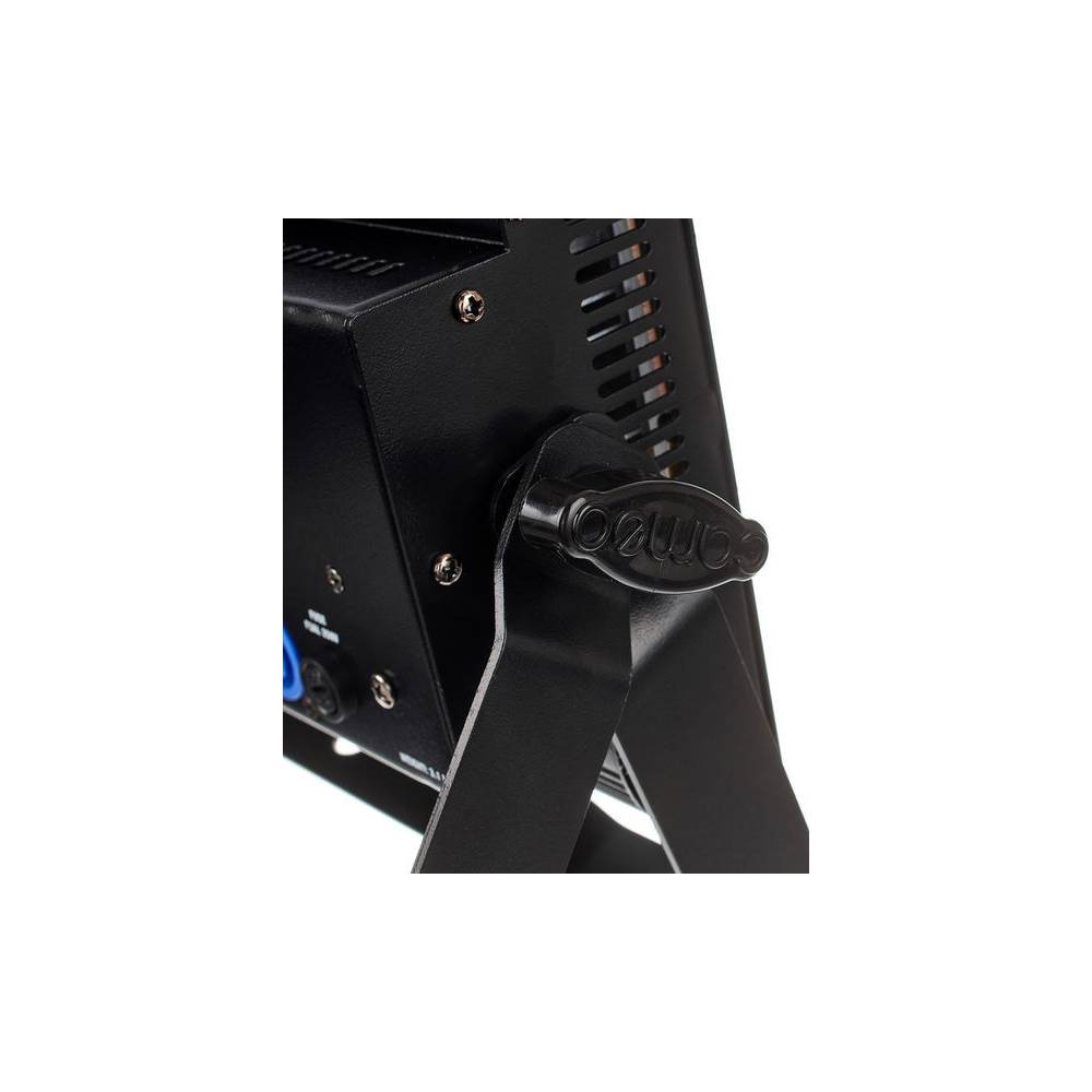 Cameo Thunder Wash 600 RGBW LED stroboscoop