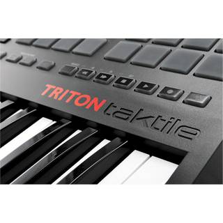 Korg Triton taktile-49 synthesizer controller
