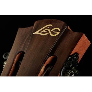 LAG Guitars Occitania 88 OC88 klassieke gitaar