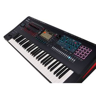 Roland Fantom-6 synthesizer 61 toetsen