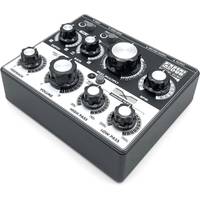 Benidub Digital Echo met EU-stroomadapter