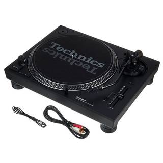 Technics SL-1210 MK7 direct drive draaitafel