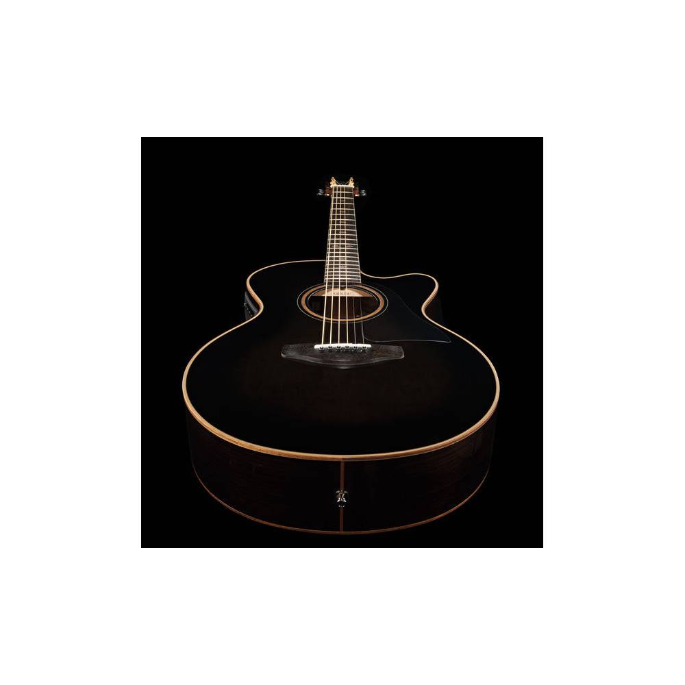 Yamaha CPX1200II Translucent Black