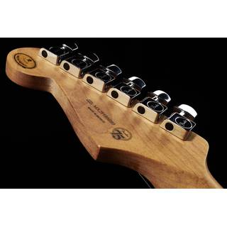 Fender Player Stratocaster HSS Shell Pink Roasted Maple Neck Limited Edition elektrische gitaar met gigbag
