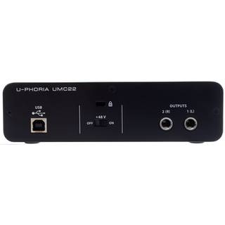 Behringer U-Phoria UMC22 USB audio interface