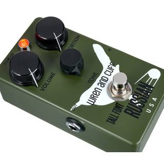 Wren and Cuff Tall Font Russian Fuzz effectpedaal