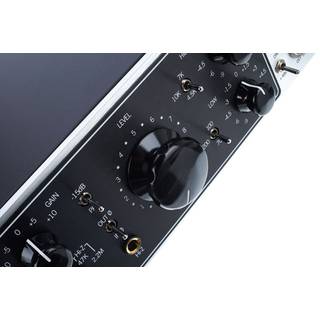 Universal Audio 6176 Channel Strip