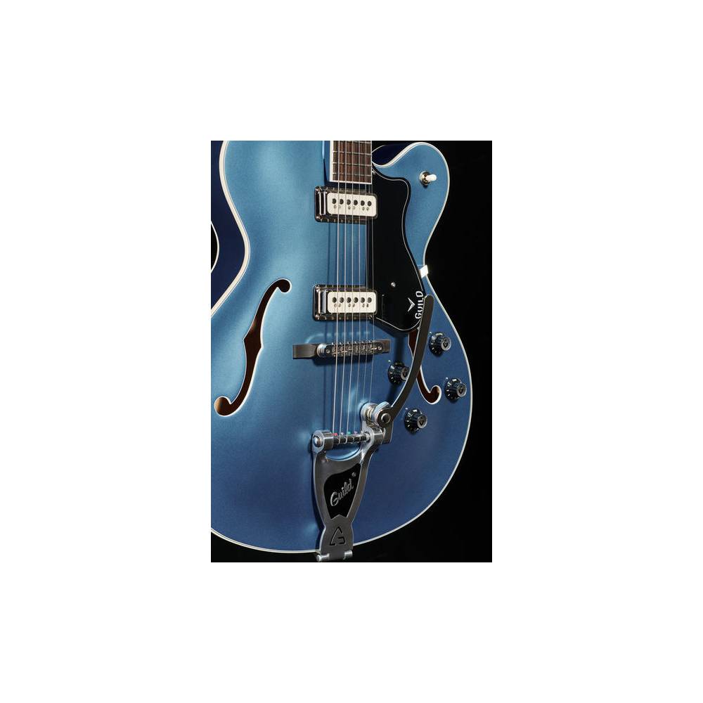 Guild Newark St. Collection X-175 Manhattan Special Malibu Blue semi-akoestische gitaar
