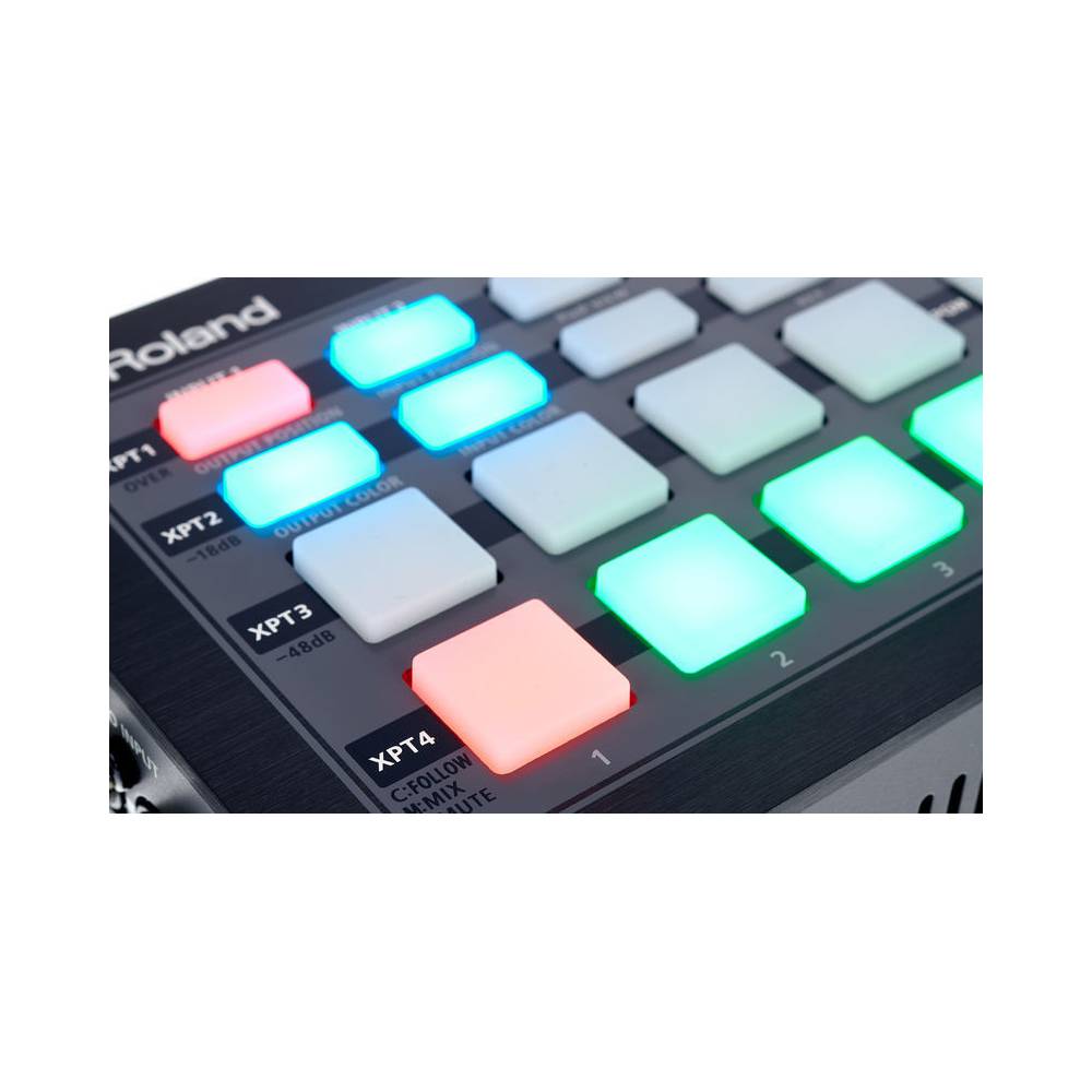 Roland XS-1HD matrix switcher