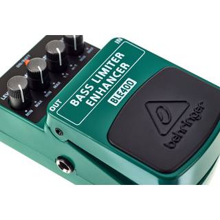 Behringer BLE400 Bass Limiter Enhancer effect pedaal