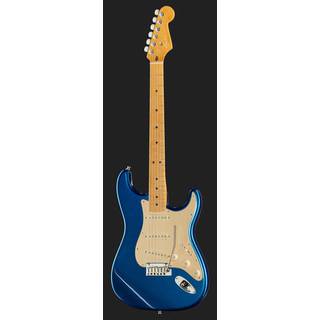 Fender American Ultra Stratocaster Cobra Blue MN met koffer