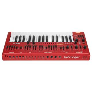 Behringer MS-1 Red analoge monofone synthesizer
