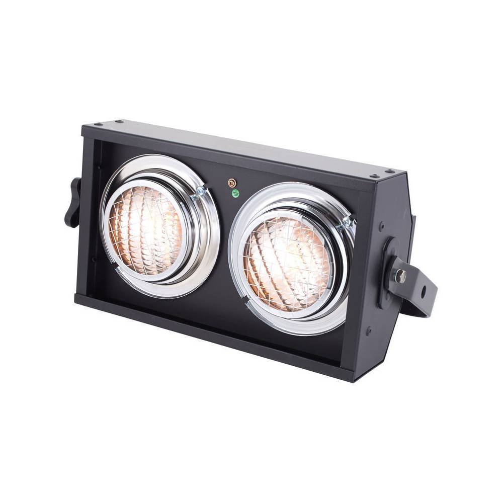 Showtec Stage Blinder 2 DMX Black Bulb 120V 650W DWE