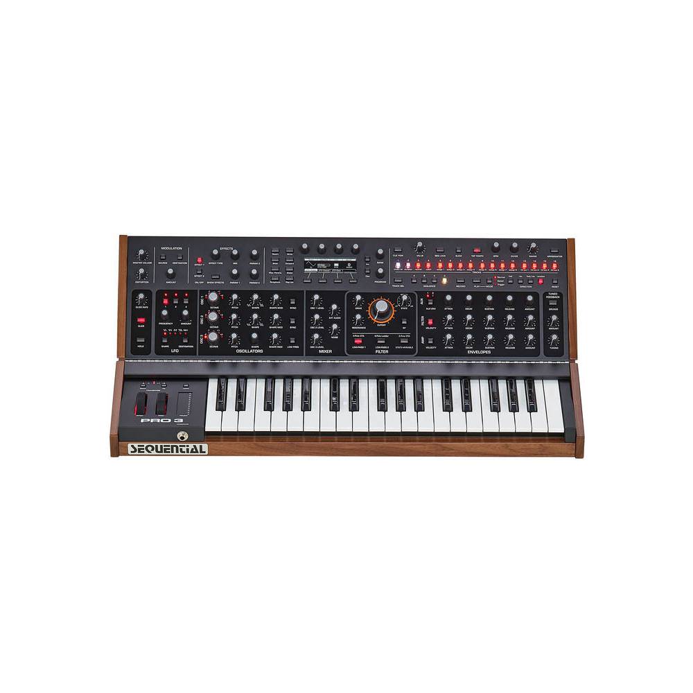 Sequential PRO 3 SE synthesizer