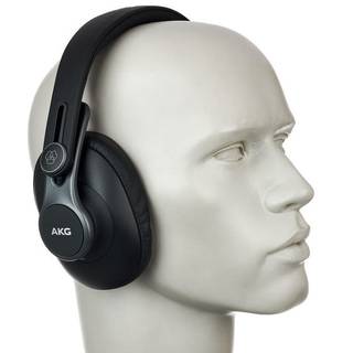 AKG K371 over-ear opvouwbare studiokoptelefoon