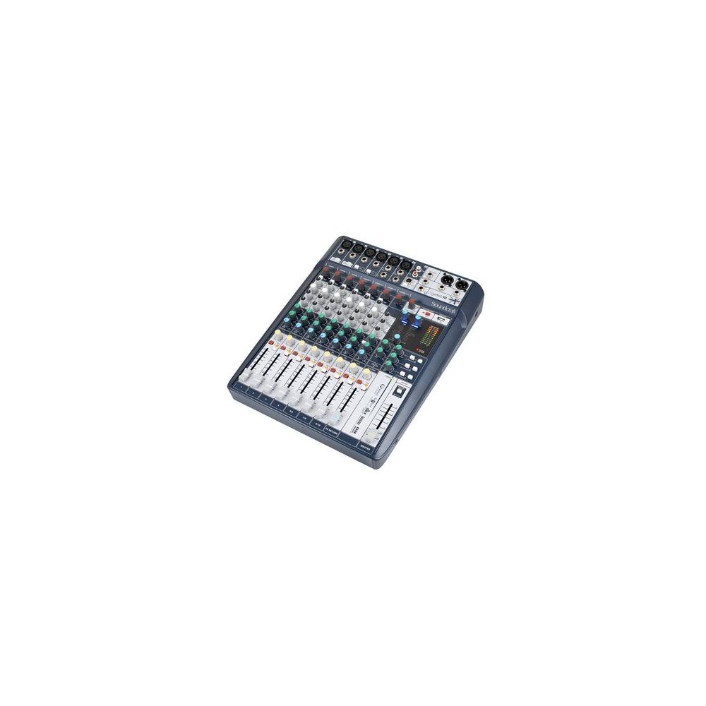 Soundcraft Signature 10 PA mixer met gratis AKG K52