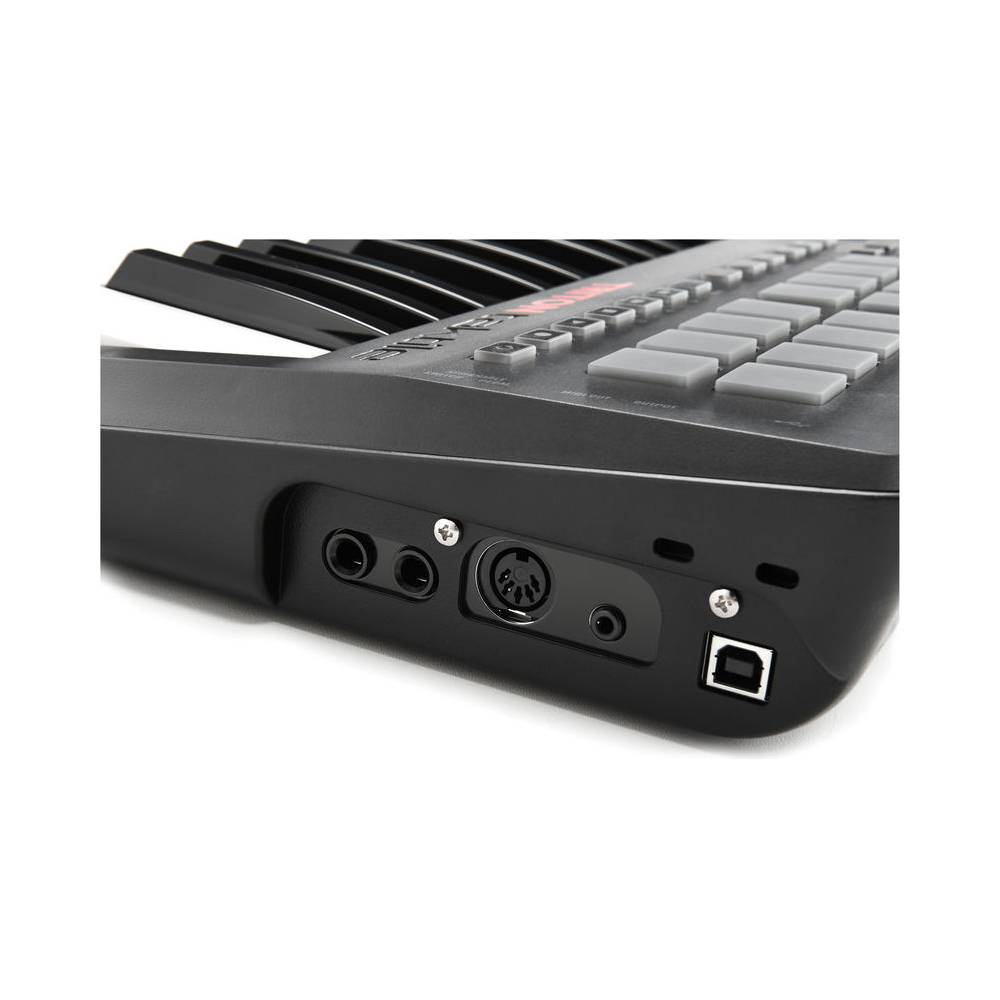 Korg Triton taktile-49 synthesizer controller