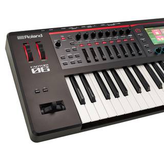 Roland Fantom-06 synthesizer